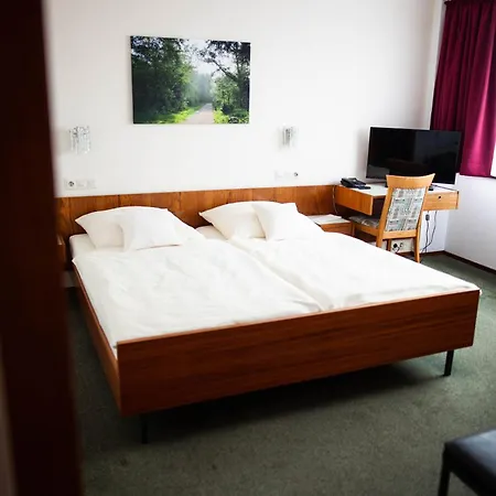 Hotel-cafe Römer Hotell