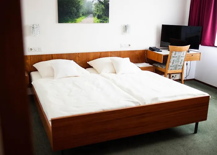 Hotel-cafe Römer Hotell