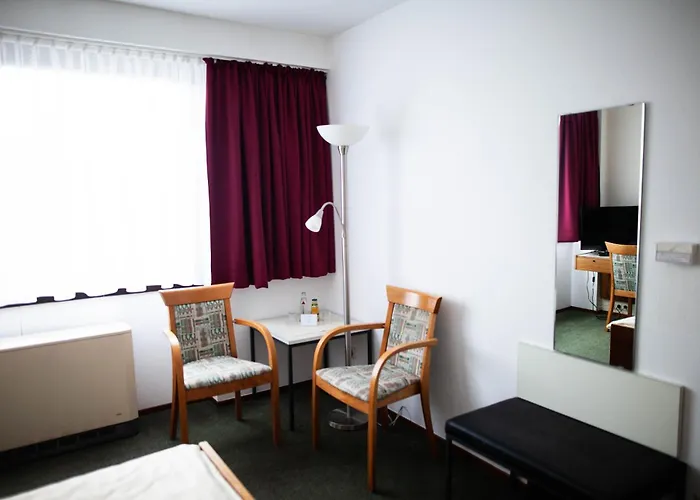 Hotell Hotel-cafe Römer